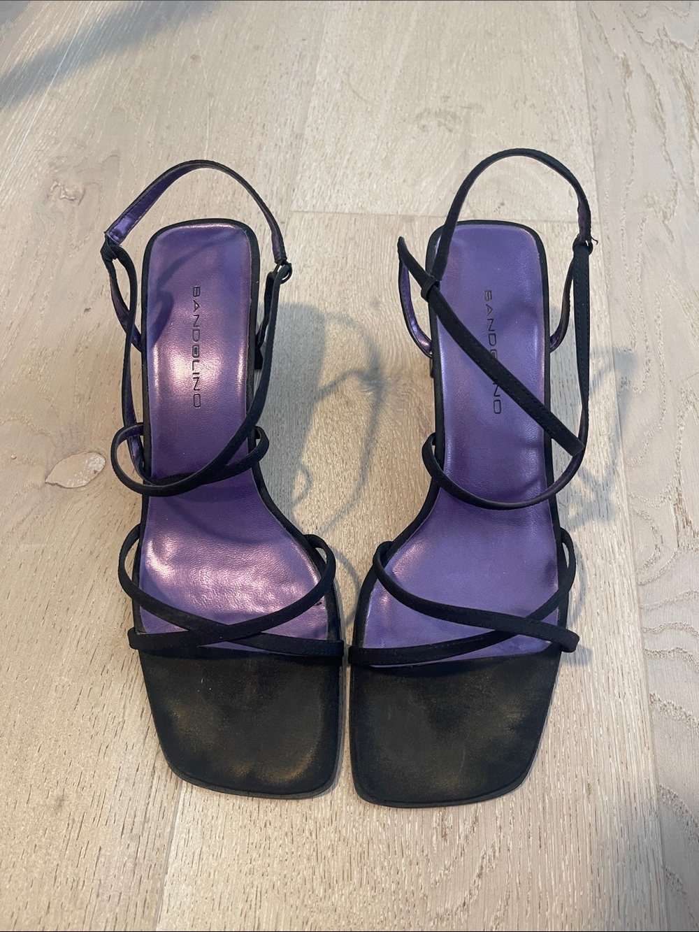 Bandolino Black Strappy Heels with Purple Insole Siize 9 1/2 (EUC). #9